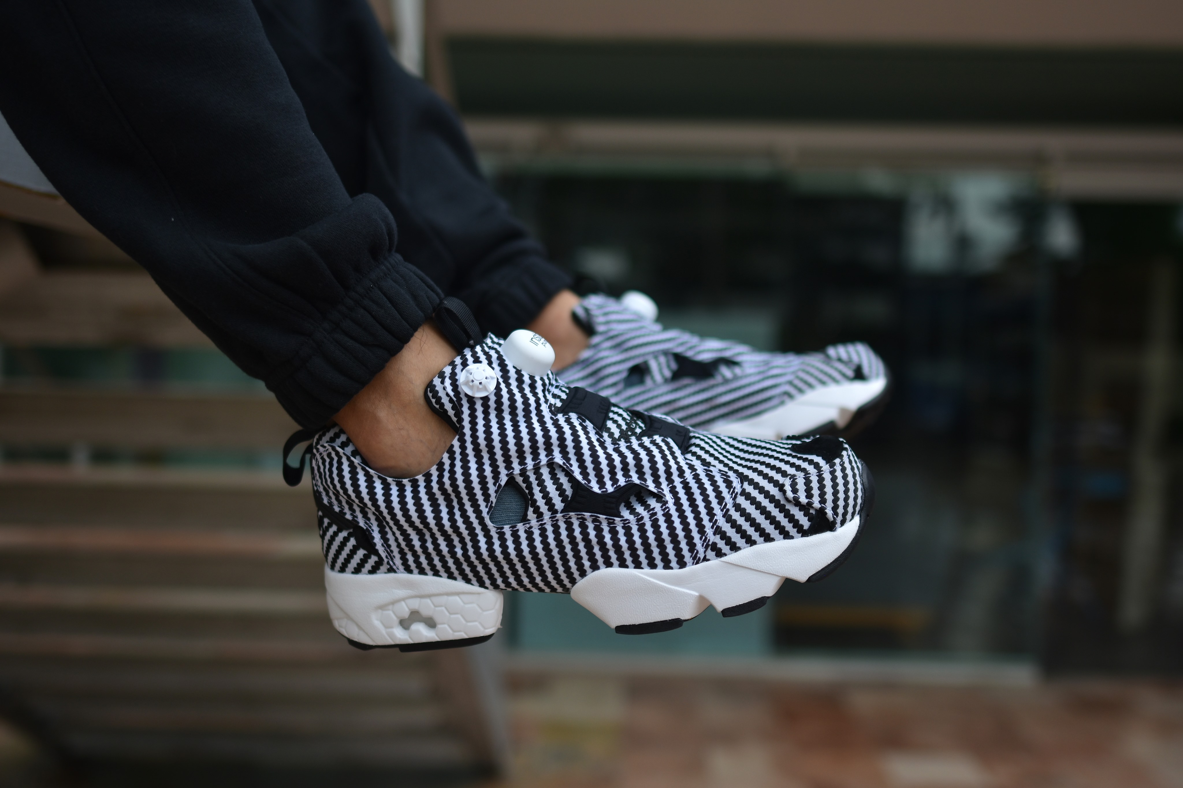 reebok instapump black and white